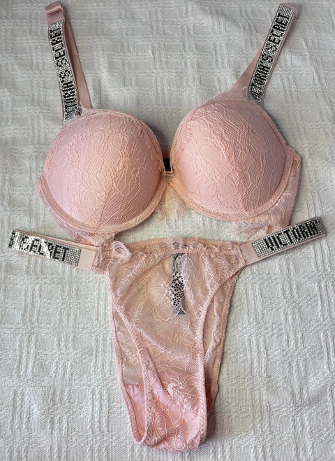 Victoria's Secret Women's Lingerie Set 2 Push up bras and panties
