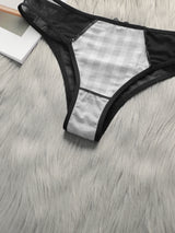Women's lingerie set with black and white checkered pattern and steel ring gathering push up sexy bra set