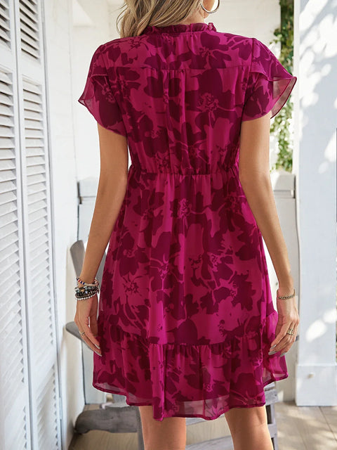 Spring/Summer New High end Light Luxury Style Short sleeved V-neck Mid length Dress Slim Fit Leisure Beach Dress