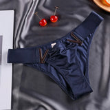 European and American Sexy T-Back Women's Metal V-Shaped Female Fashion Ice Silk Hip Lifting Sport Fitness Low Waist Panties T-T