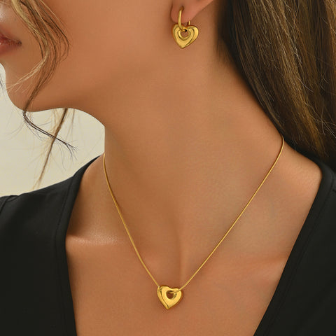 Luxury 18K Gold Plated Hollow Heart Jewelry Set  Mirror Polish Hypoallergenic Necklace   Earrings For Women